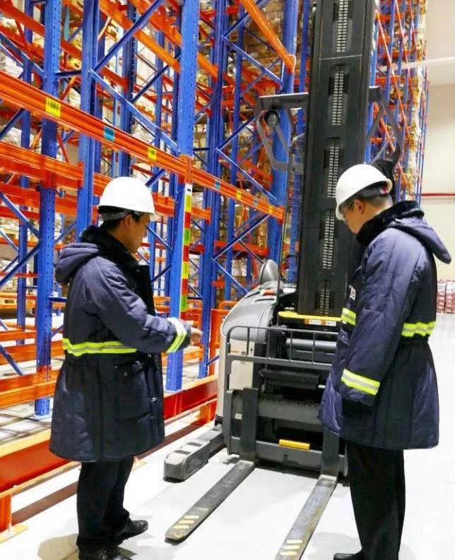 Crown-科朗叉車除了性能優異的叉車設備，還能為客戶提供什么?