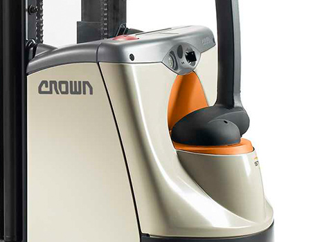 驅(qū)動(dòng)電機(jī)和制動(dòng)器